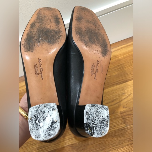 405. Authentic Vintage Salvatore Ferragamo Black Loafers. Pre-loved - Picture 3 of 4